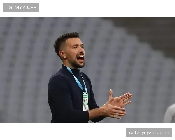 从绝境到逆转:复盘AC米兰客场翻盘埃因霍温的战术调整 从绝境到逆转:复盘AC米兰客场翻盘埃因霍温的战术调整